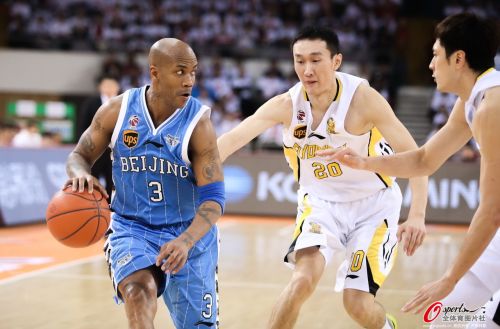 北京拒绝爆冷擒北控3连胜老马26分晓川复出19分