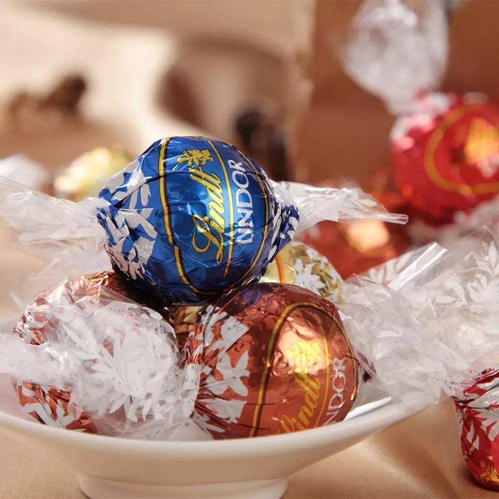 过年家里桌子上摆什么吃的,过年茶几摆什么客人没法吃