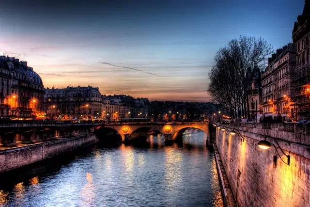 敢看吗？在北京你的工资只配样过年！