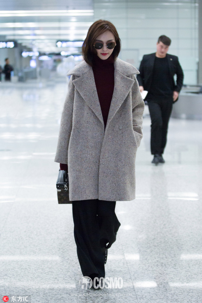 我对你大衣内搭有个建议，不知当讲不当讲