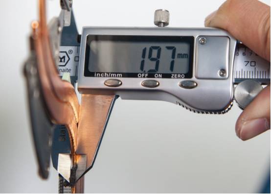 雷蛇灵刃152060测评,雷蛇买灵刃14还是灵刃15