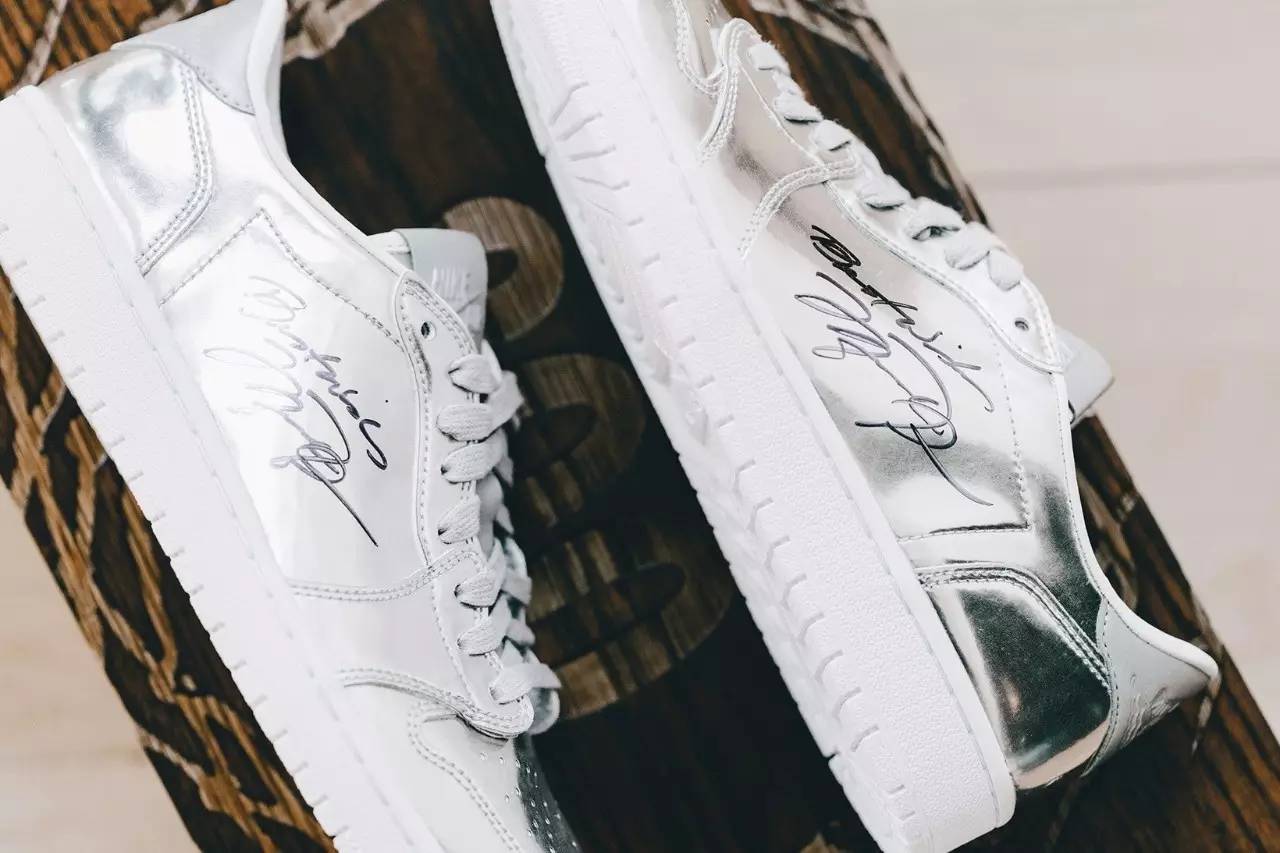 nike藤原浩联名aj1,藤原浩和kanye