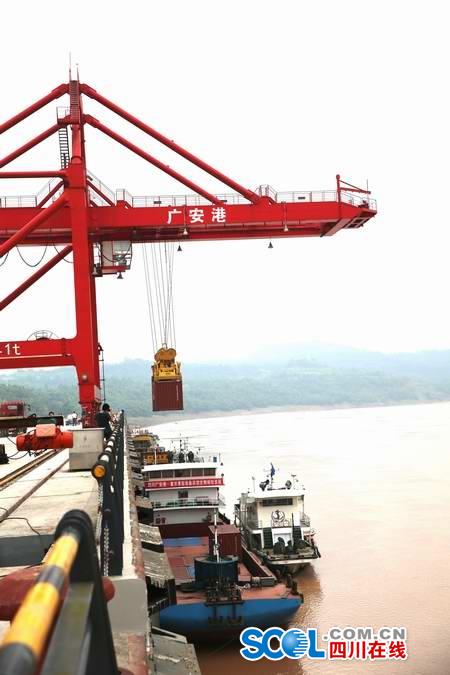 揭秘川东北首个公用型保税仓：助力川东北经济区链入全球分工体系