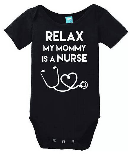 贾静雯小咘咘的照片 (贾静雯是不是给咘咘买的名牌衣服)