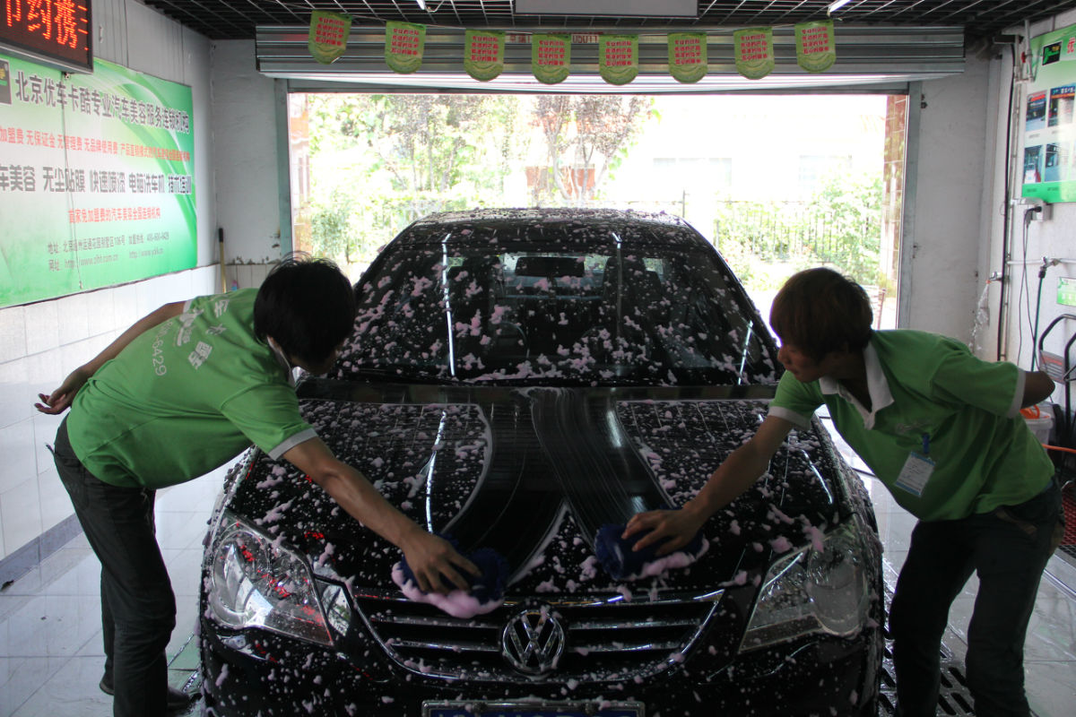 羊毛出在狗身上猪来买单商业模式,羊毛出在猪身上狗来买单成功案例