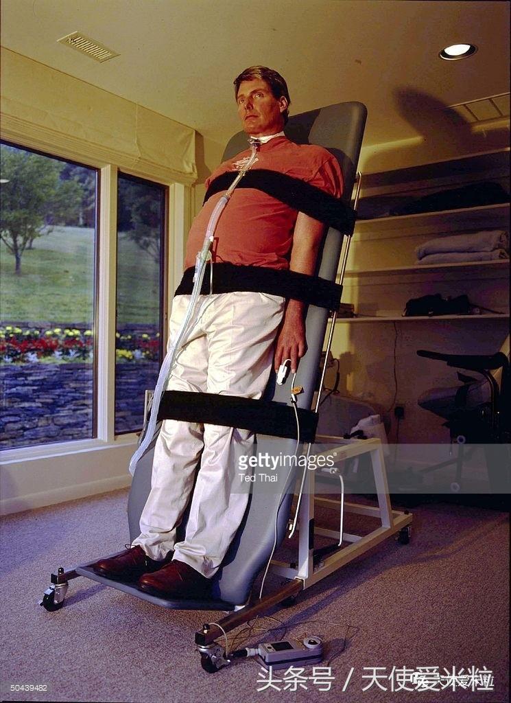 八卦：打破次元壁！这些明星曾经一起上学去