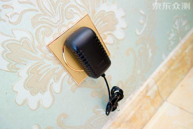 海尔扫地机器人真实测评,海尔智能扫地机器人使用视频