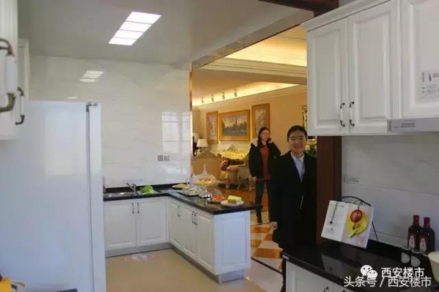 西安碧桂园·凤凰城：从样板区看“五星家园”的未来！