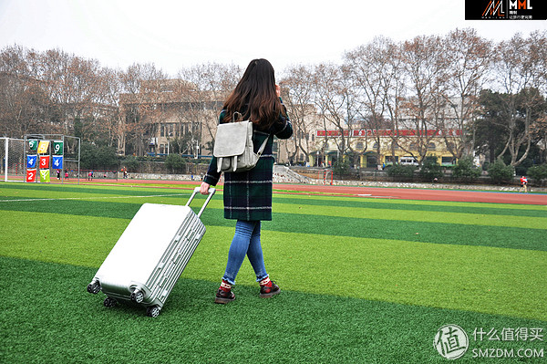 鍥戒骇楂樼绠卞寘,杩堢編浼︽媺鏉嗙鍥剧墖