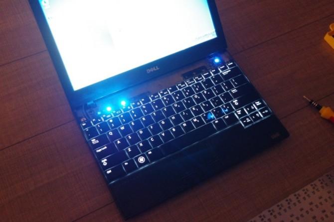 笔记本无背光键盘换背光键盘,笔记本普通键盘换背光键盘