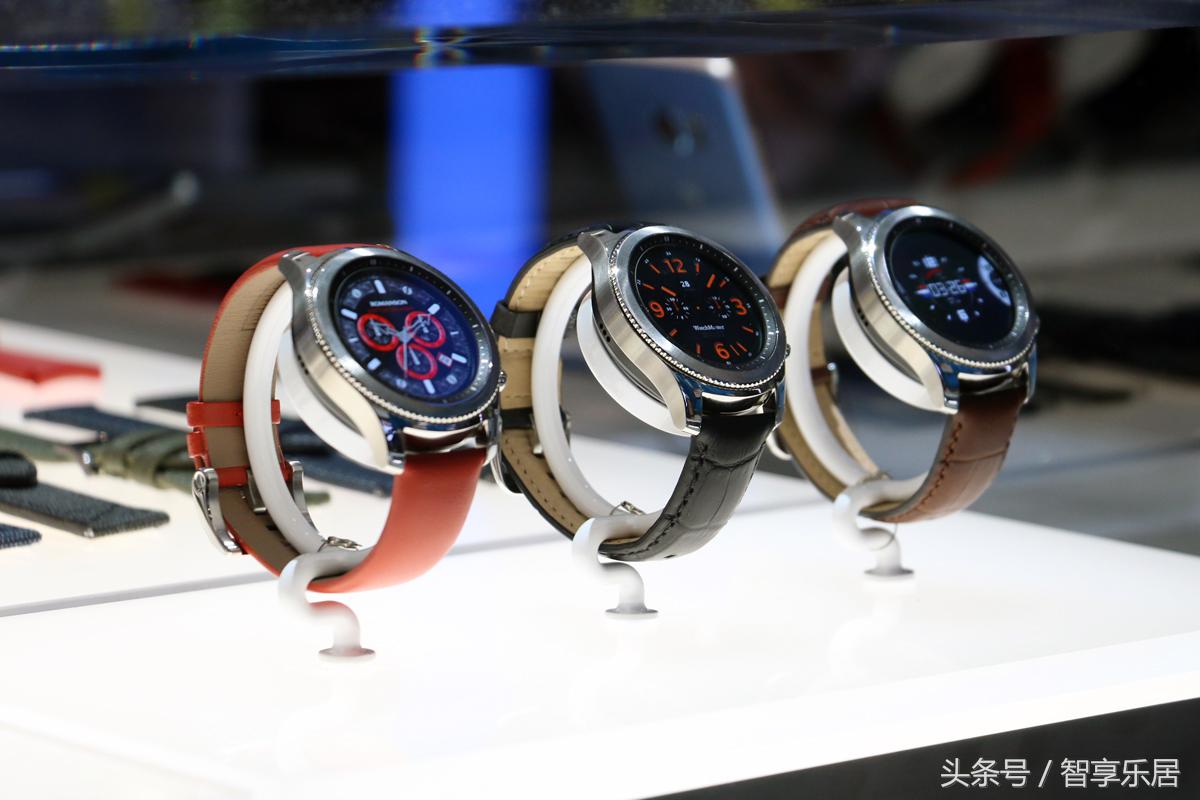 2016“我”的购物清单：最大胆的决定-买了“*弹炸**”绑在手上