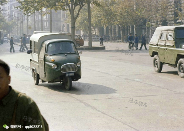 这些老车你还记得吗,这些车看起来很新但很旧