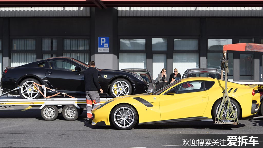 各国领导出行一般坐什么牌子的车,各国领导人专车为什么是轿车