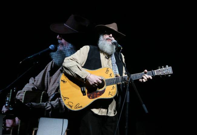 民艺生活周|戏曲、民谣、琵琶、呼麦、重金属……记一场令人难忘的中西音乐盛宴