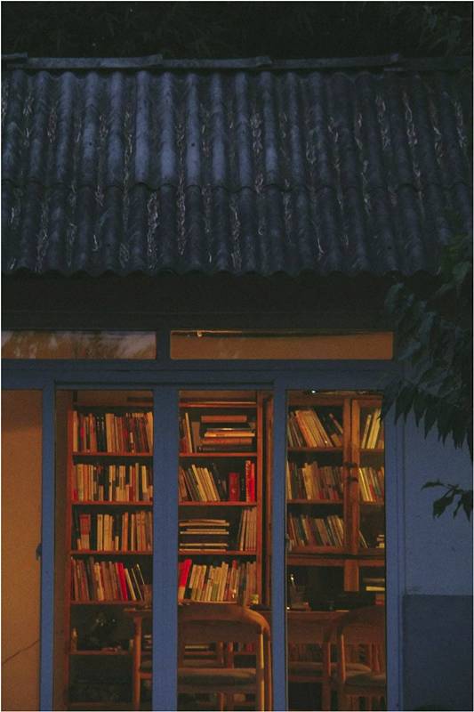 4个月9000元，三个90后把城里的破败院落，徒手改造成家理想的模样