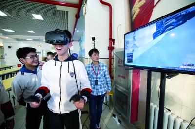 机器人走进校园作文,机器人走进生活