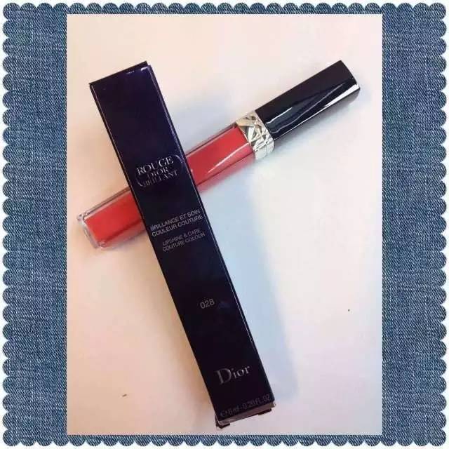 董卿口红蜜汁抢头条，这支网RED口红究竟是哪款？baby杨幂刘诗诗迪丽热巴……女明星同款唇色你也可以get！