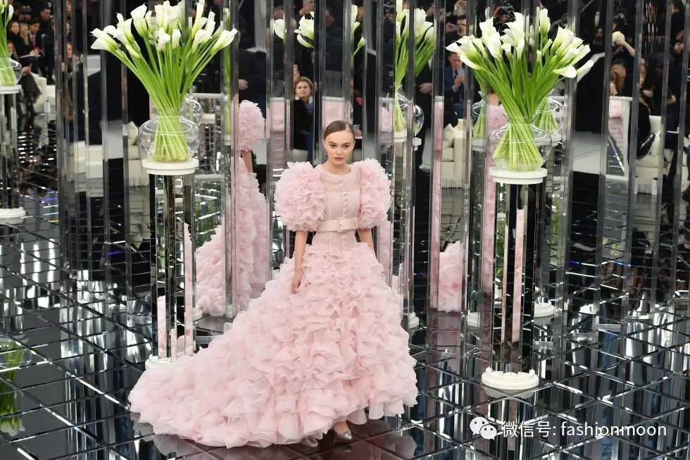chanel2017春夏系列高定时装秀,chanel2017春夏高级定制流行发布