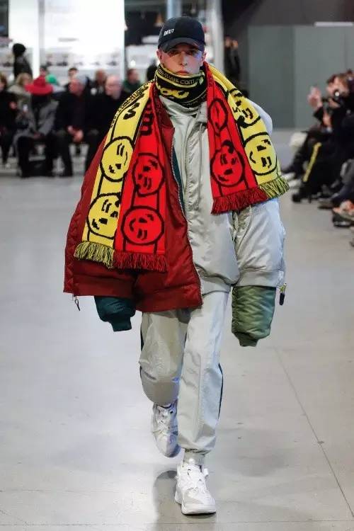 vetements最新款,vetements经典款