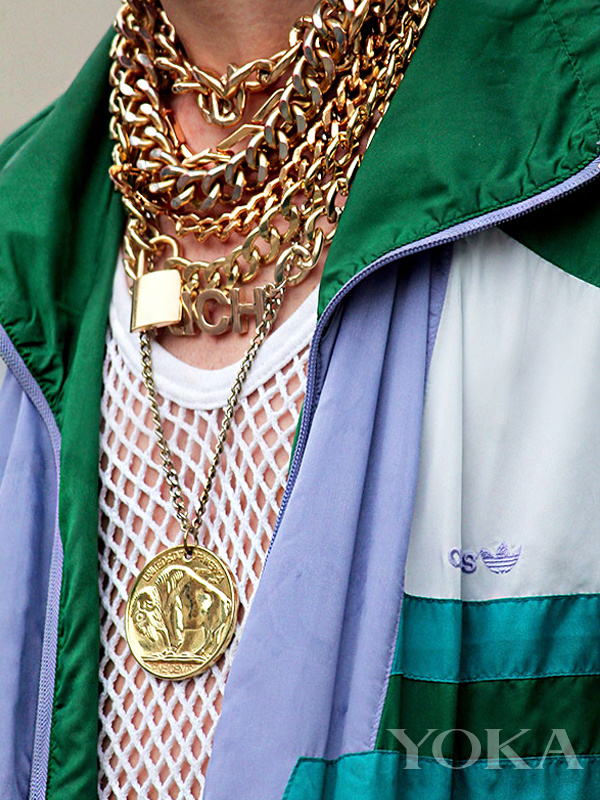 上班第一周没精神？让这些闪亮首饰为你提神醒脑