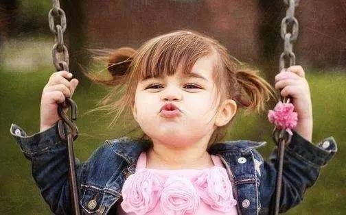 为什么孩子喜欢脱袜子穿鞋,小孩儿脱鞋脱袜子怎么干预