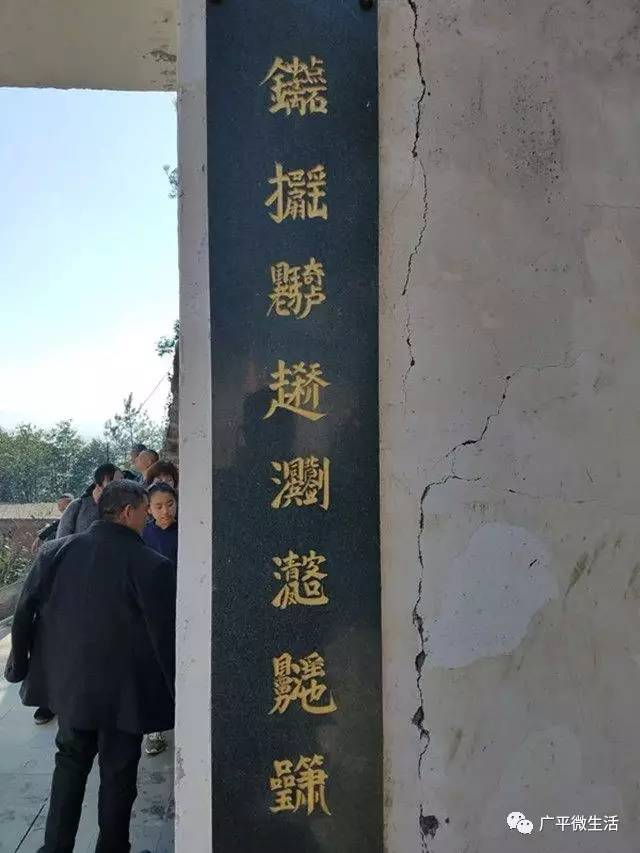 春联怎么分别左右上下联,春联对联上下联怎么分左右