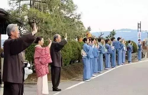 为什么大家都喜欢买日系车,为什么大家都买丰田