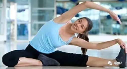 缓解痛经的瑜伽姿势,什么瑜伽姿势能缓解痛经