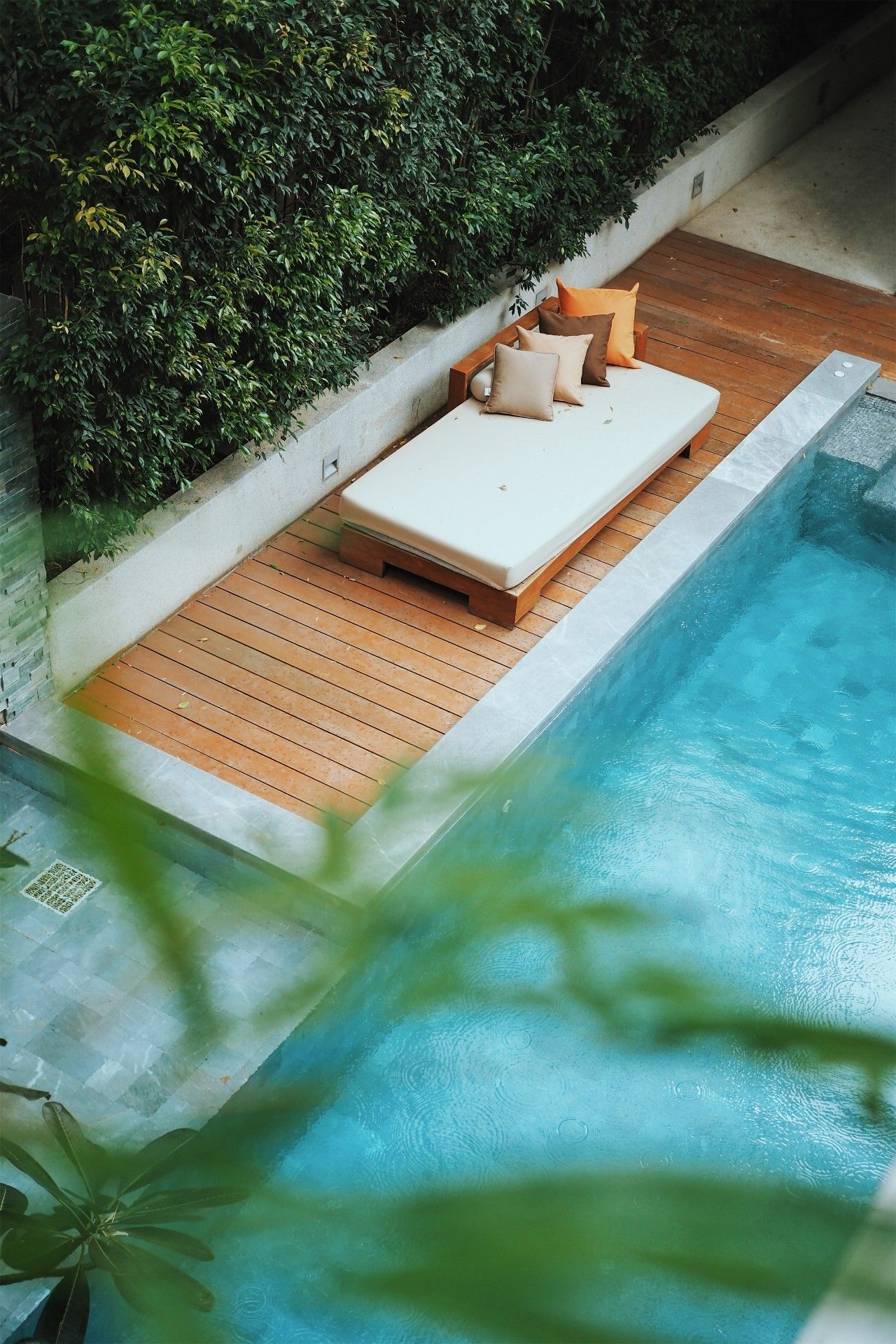 曼谷最近的海边小镇,离曼谷最近的海滨城市