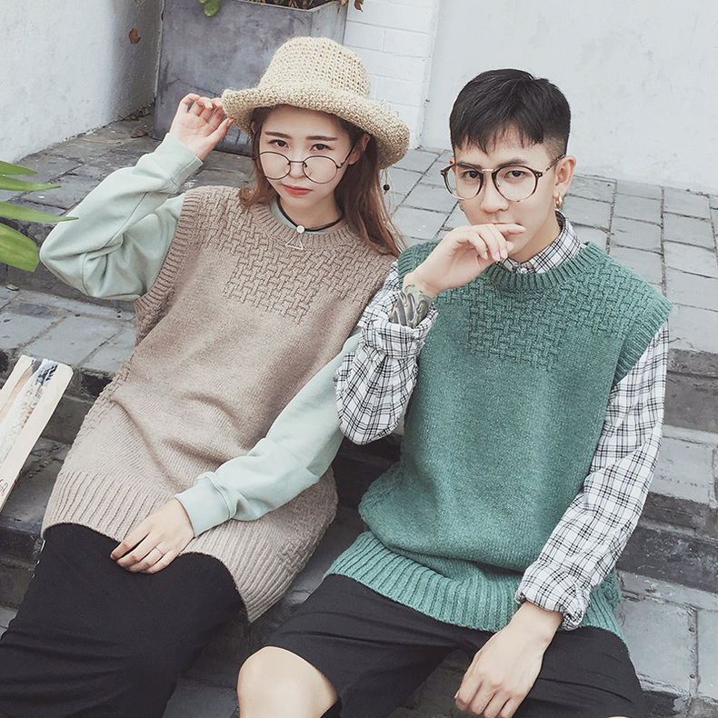 不做大叔,秒变小鲜肉的毛衣背心叠穿技巧!