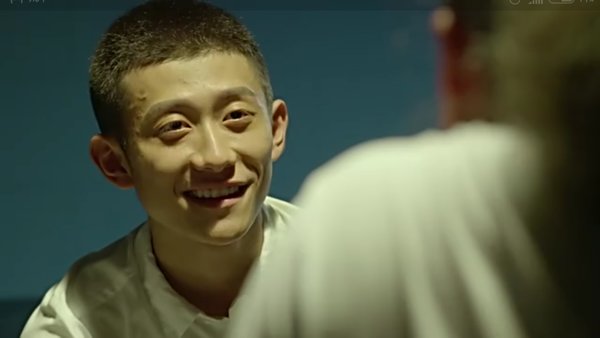 接地气的“不得已”人生:《余罪》读后感