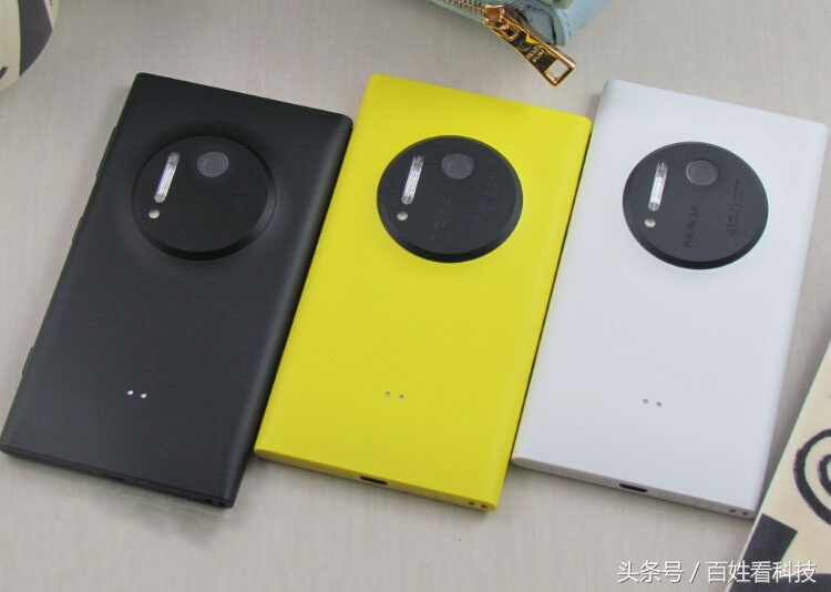 使用情怀手机,现在还能用的情怀手机