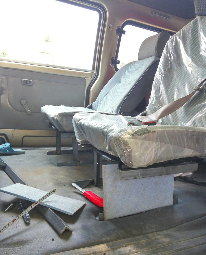 北汽威旺205面包车评测,北汽威旺205改装前驱动