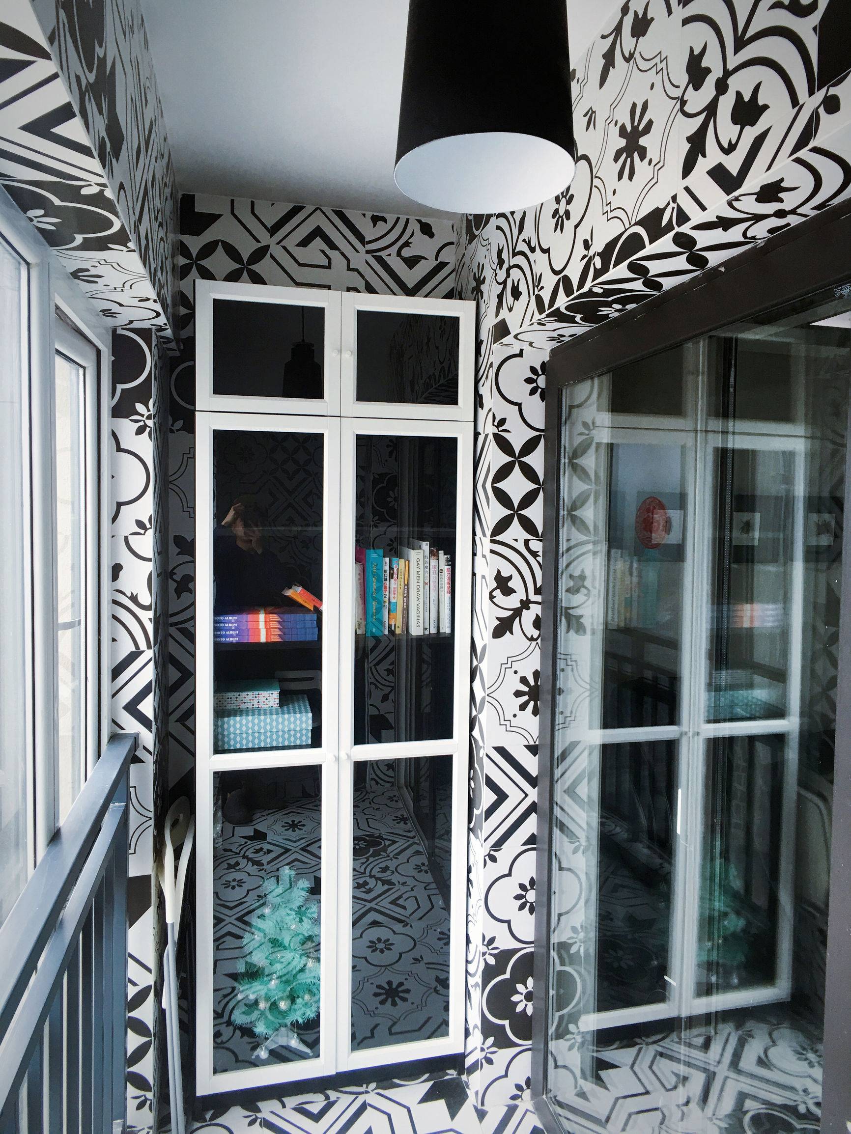 一人住一室挑高房,91平两室一厅一卫一厨装修