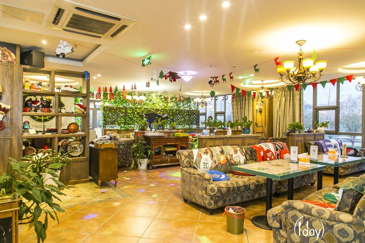 爱篮球又爱美食，南京这样的好青年篮道不迷人咩