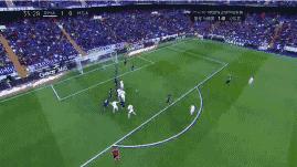 拉莫斯背手防守,拉莫斯的经典防守