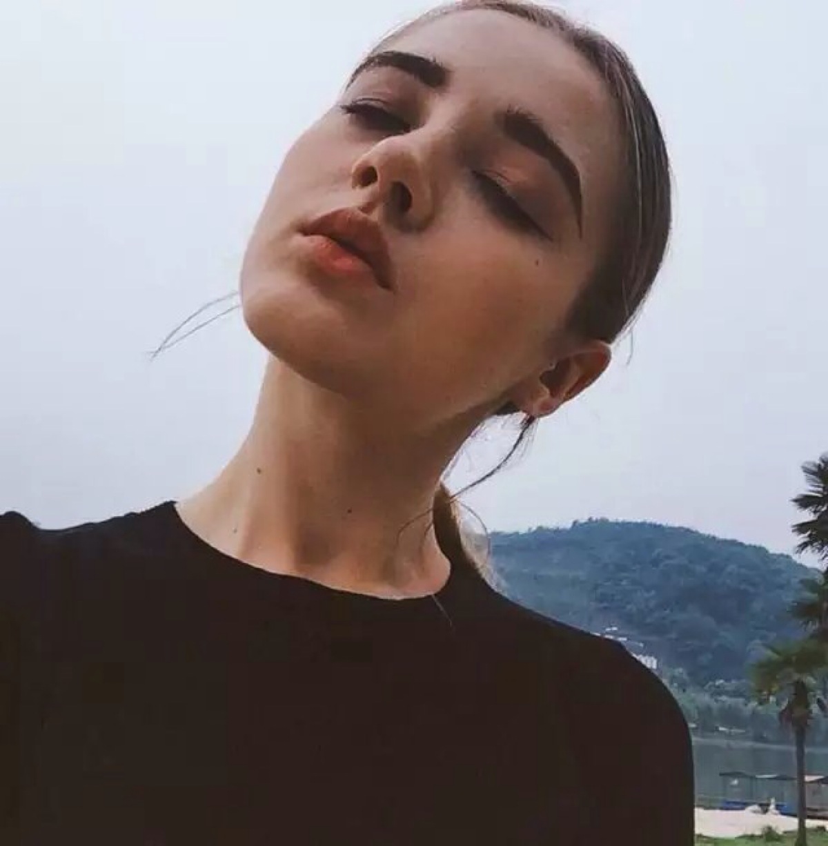 怎么去除颈纹日常护肤,身体乳去颈纹去鸡皮肤