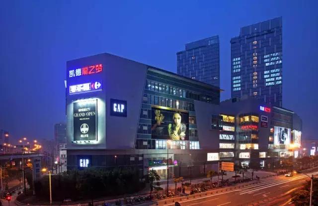 上海哪个商场停车好停,上海各大停车场停车费如何查询