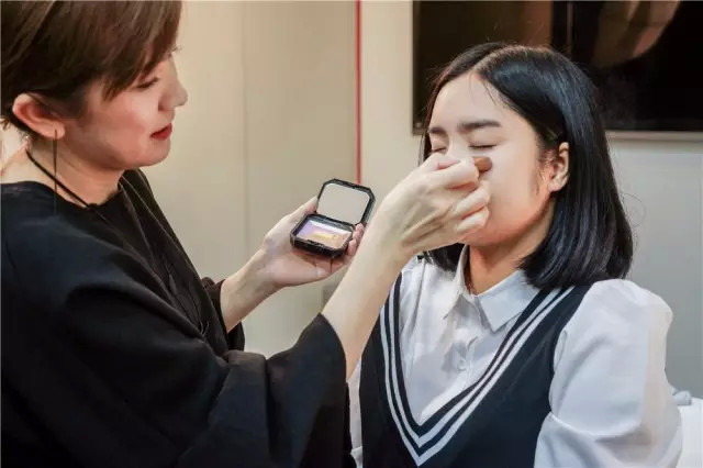 资生堂百周年限定七色蜜粉,资生堂红蜜粉