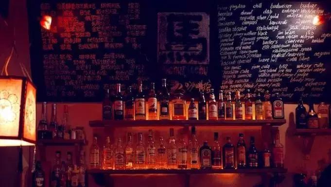 成都地下民谣小酒馆,除了赵雷以外的民谣歌手