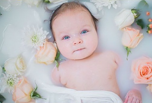 宝宝三个月吃得少怎么办,宝宝三个月感觉吃得没以前多了