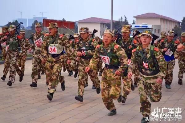 多彩军营战友,多彩军营