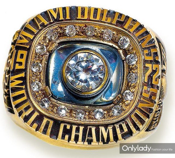 超级碗布雷迪全部戒指,超级碗冠军戒指和nba戒指