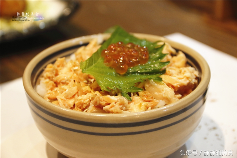 走进一家兰州拉面,走进一家轻食店