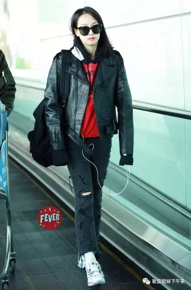 全智贤同款鞋子来自星星的你,全智贤同款阿迪达斯鞋