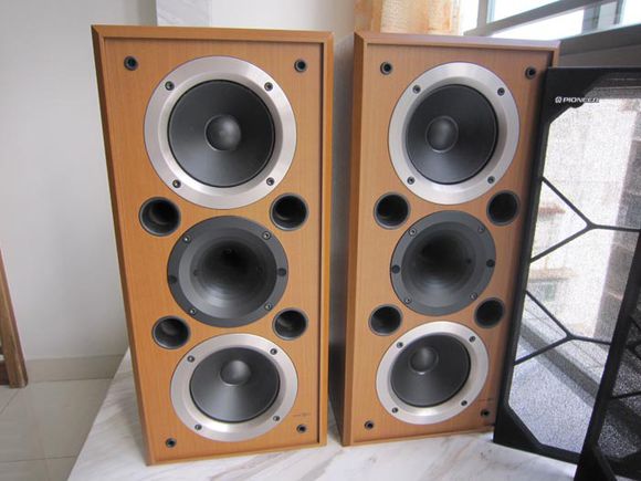 雅马哈msp3监听音箱测评,艾肯4nano监听音箱音质