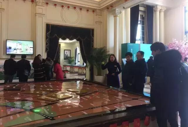 到成都的街上走一走,到成都的街道走一走