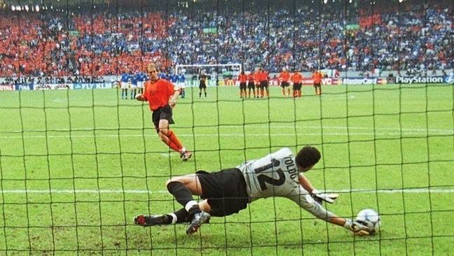 经典回顾2012年欧洲杯决赛,历年欧洲杯足球赛