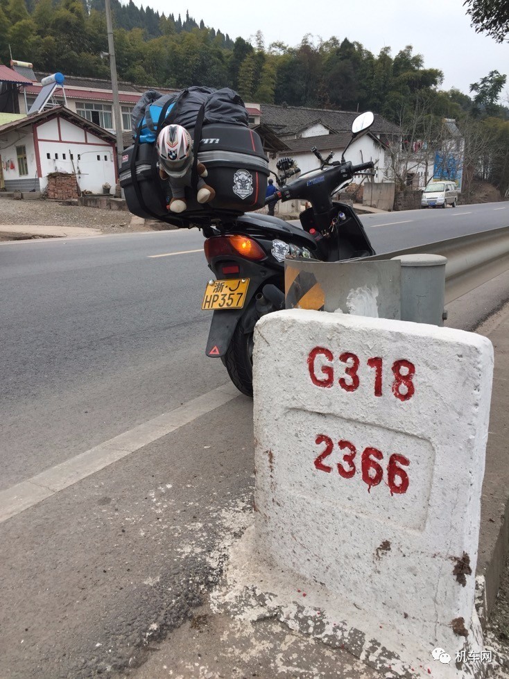 400大踏板骑行300公里感受,125cc适合暴力骑行的踏板