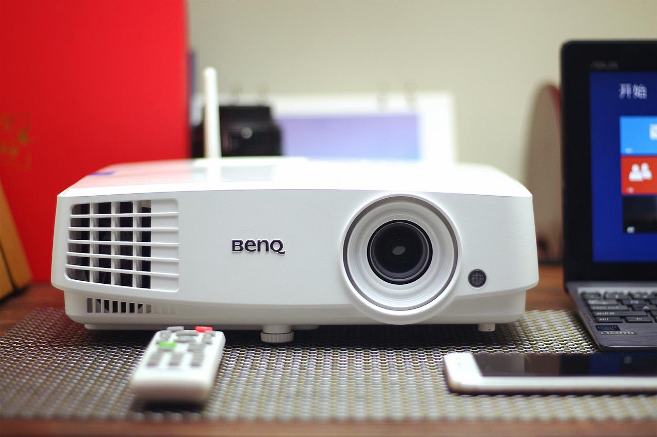 明基投影机e560,明基e560投影机没遥控器使用方法